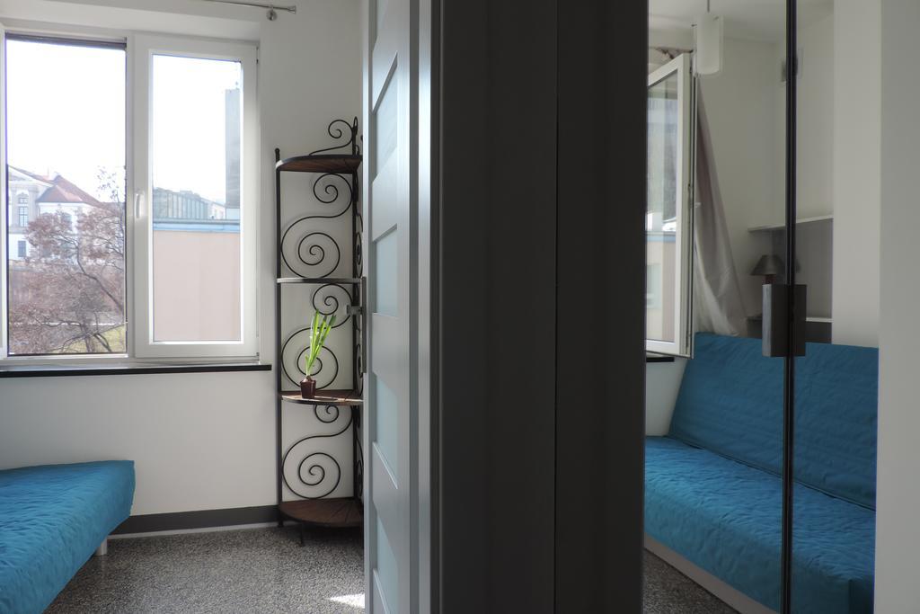 Apartament Pauza Varşova Oda fotoğraf